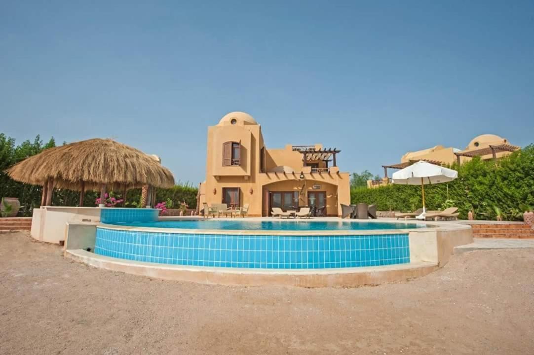 Willa Y 140 Wast Golf Heated Private Pool *